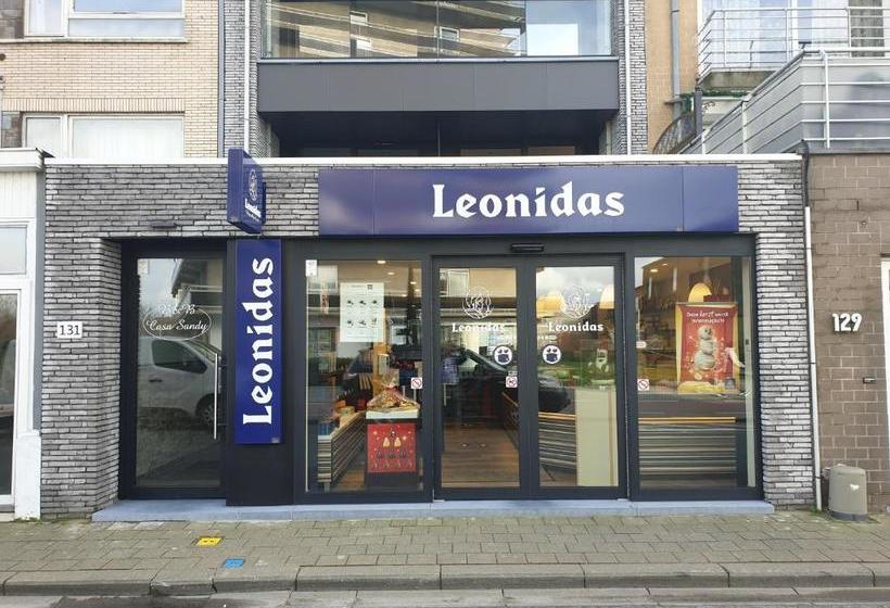 ベッドアンドブレックファースト Casa Sandy