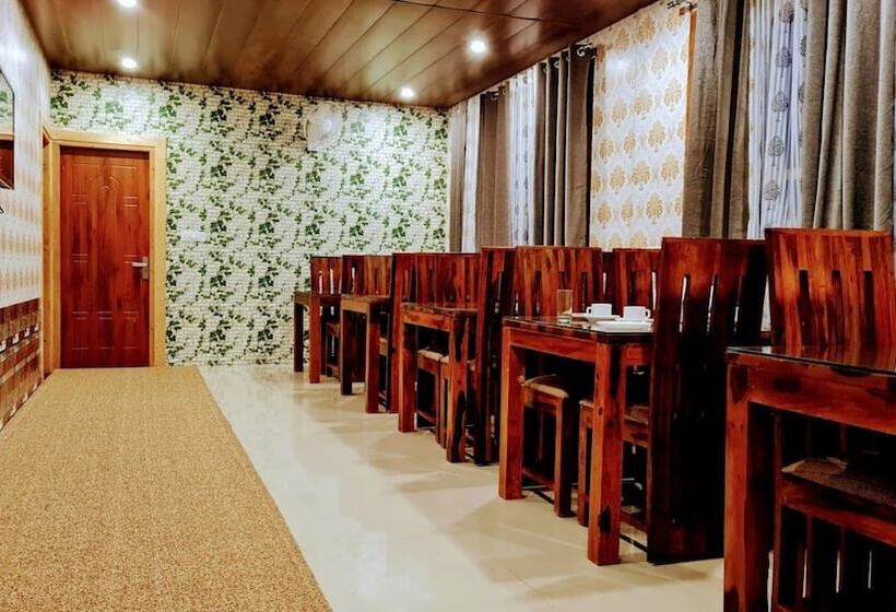 مبيت وإفطار Rashal Homes