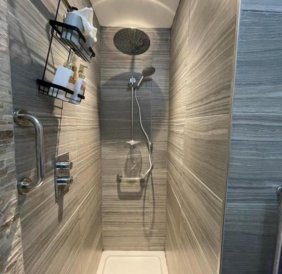 צימר Saorsa House Culross