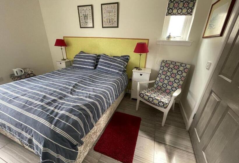 צימר Saorsa House Culross