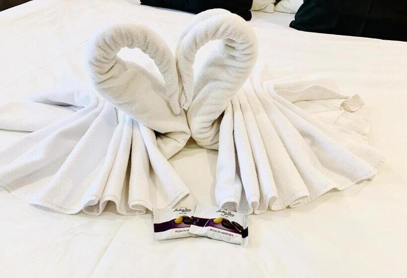 مبيت وإفطار Waterfront Lodge