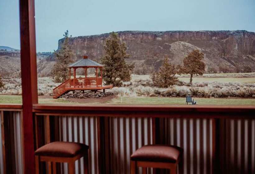 Crooked River Ranch Cabins