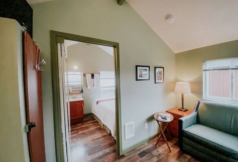 Crooked River Ranch Cabins