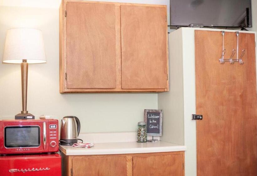 Crooked River Ranch Cabins