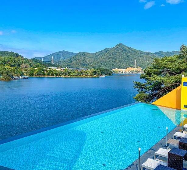 Gapyeong Hotel Suiteian