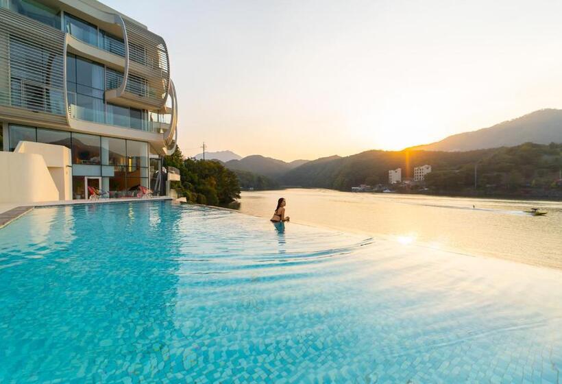 Gapyeong Hotel Suiteian