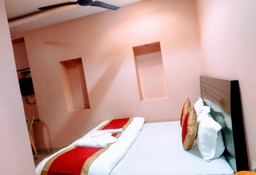 酒店 Ashwini Lodge By Wb Inn