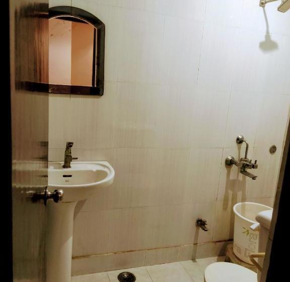 酒店 Ashwini Lodge By Wb Inn