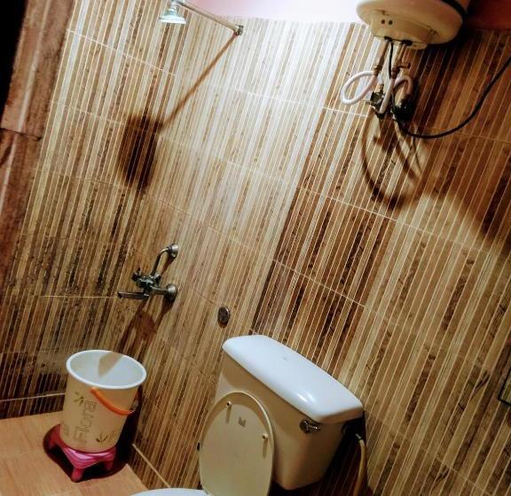 酒店 Ashwini Lodge By Wb Inn