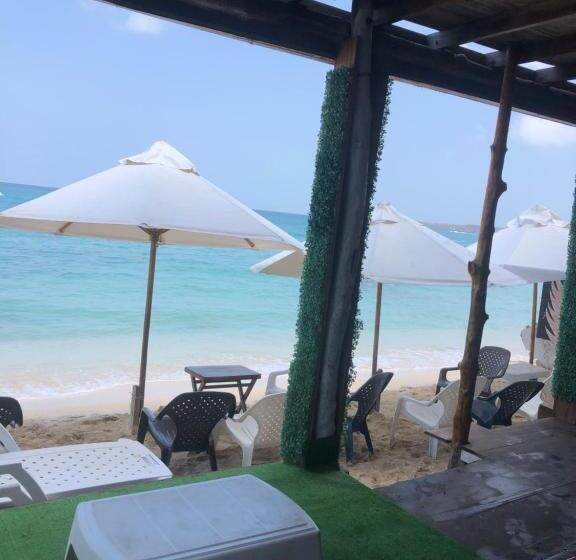 בית מלון כפרי Baru Express