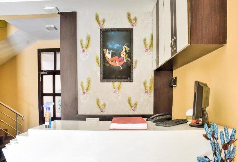 فندق Capital O 77924  Convivial Queen