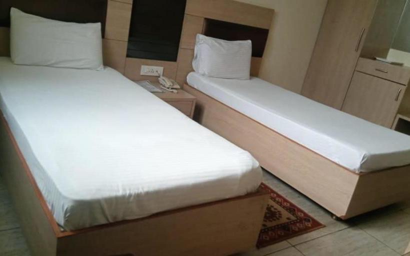 فندق City Square