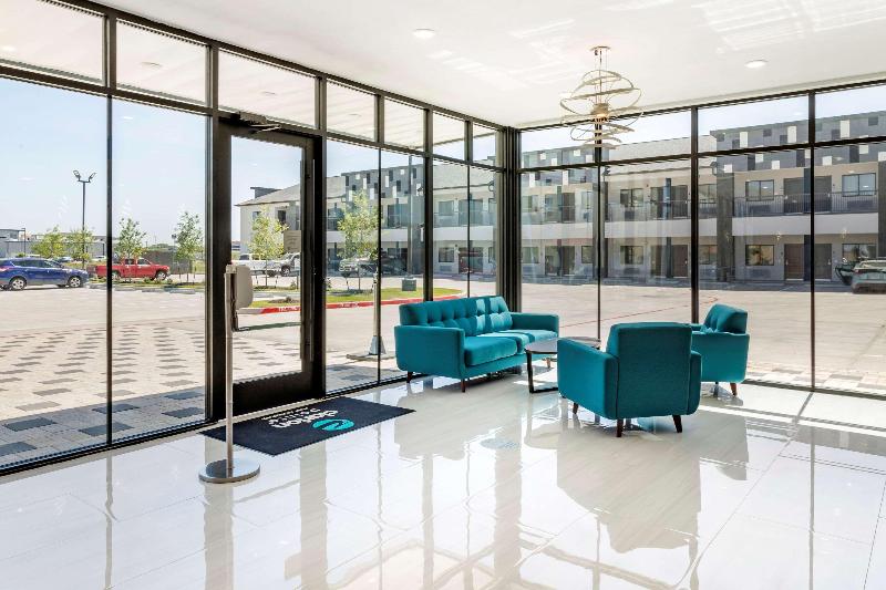 בית מלון כפרי Clarion Pointe Port Arthur Beaumont South