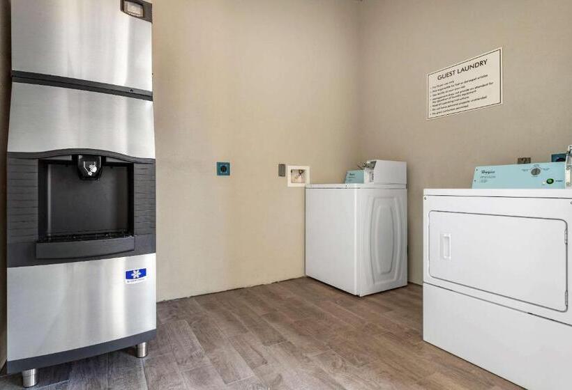 호텔 Clarion Pointe Port Arthur Beaumont South