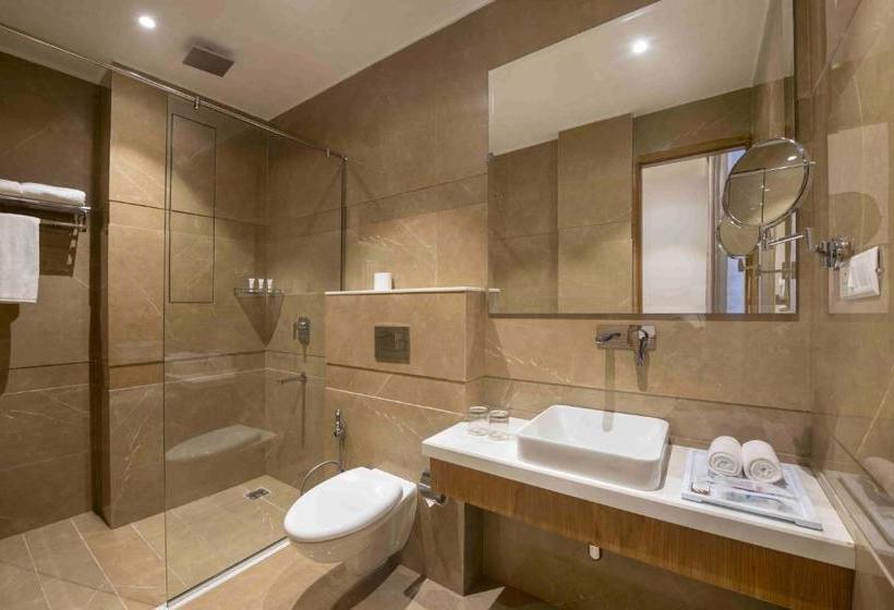 ホテル Dewdrop Amritsar