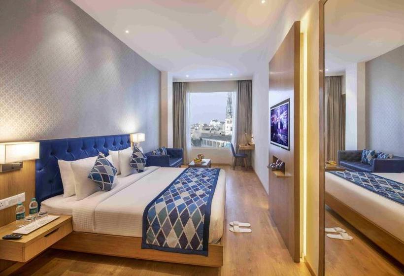 ホテル Dewdrop Amritsar