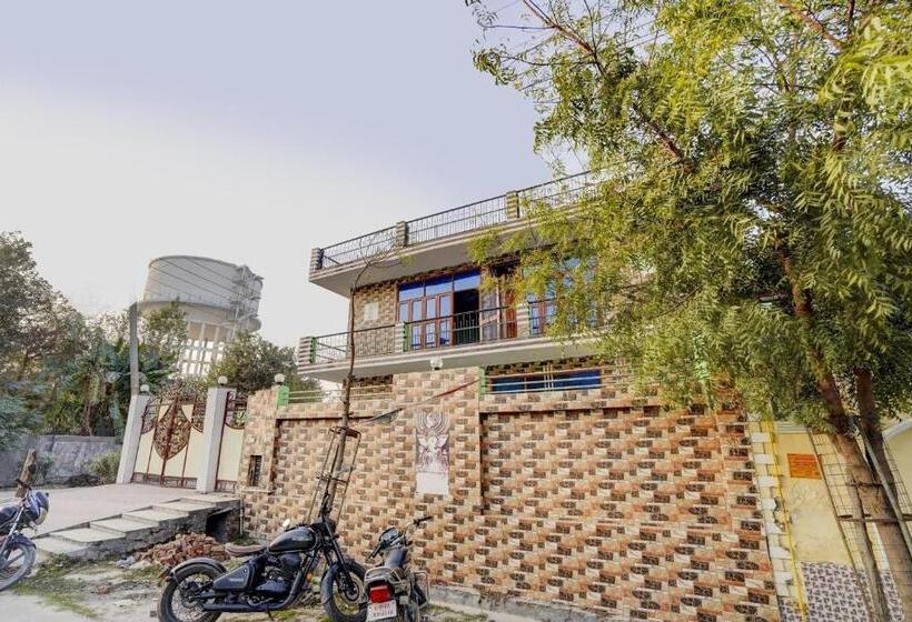 בית מלון כפרי Flagship 77565 Akshit Residency