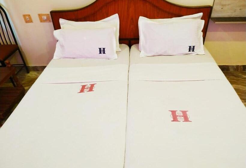 Hotel Hara Rama Hare Krishna Rameswaram