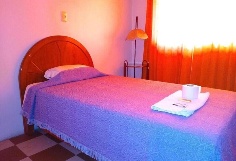 בית מלון כפרי Hostal Espinoza Ii