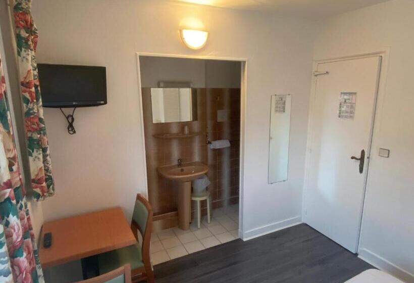 ホテル Hôtel Les Remparts