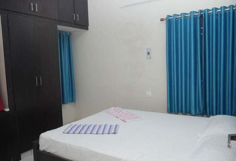 Hotel Kubera Service Apartments