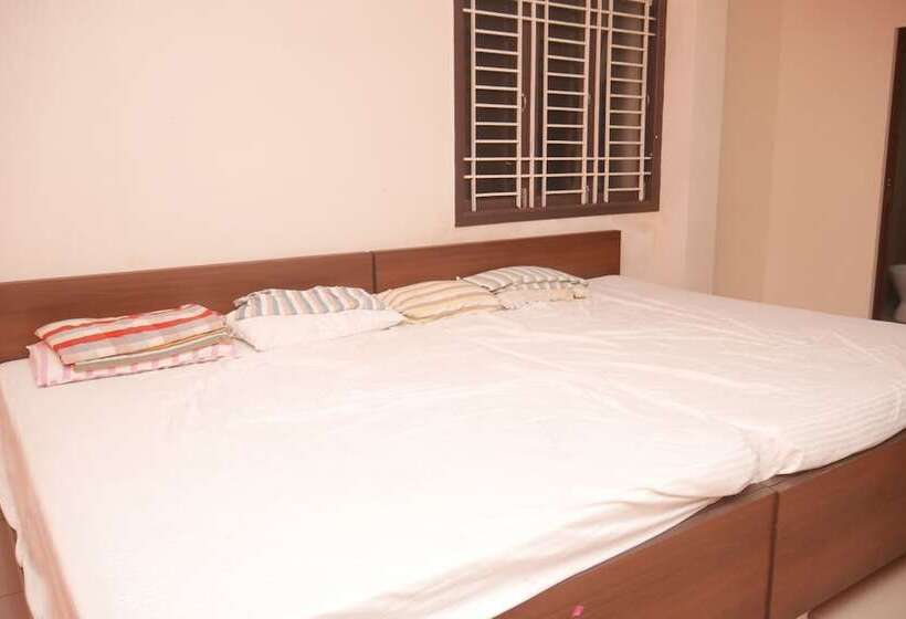Hotel Kubera Service Apartments