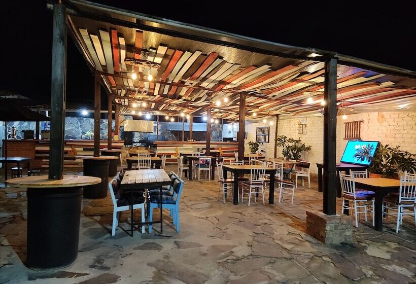 호텔 Laureles De La Villa