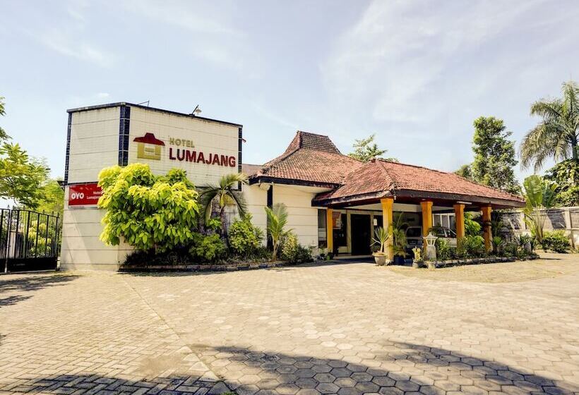 Hotel Lumajang Redpartner