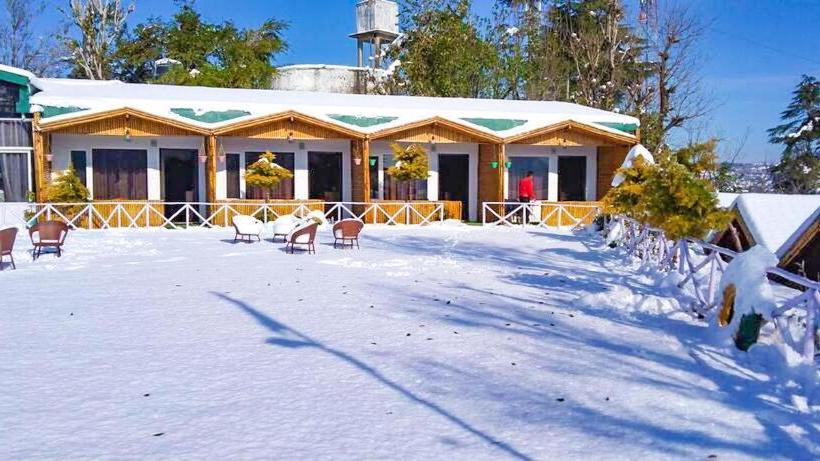 ホテル Fabescape Celebs Resort - Fully Vaccinated Staff