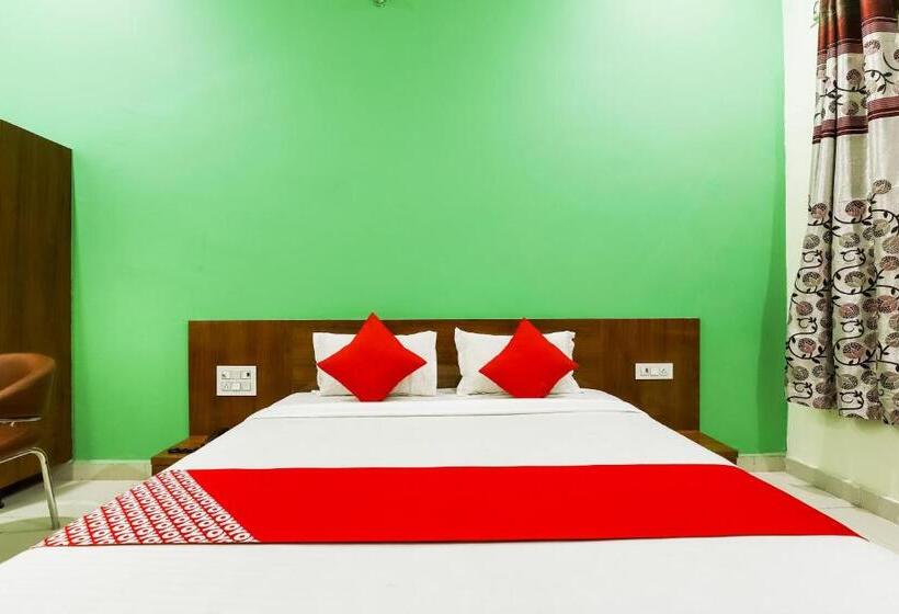 Hr 20 Hotel And Restaurant