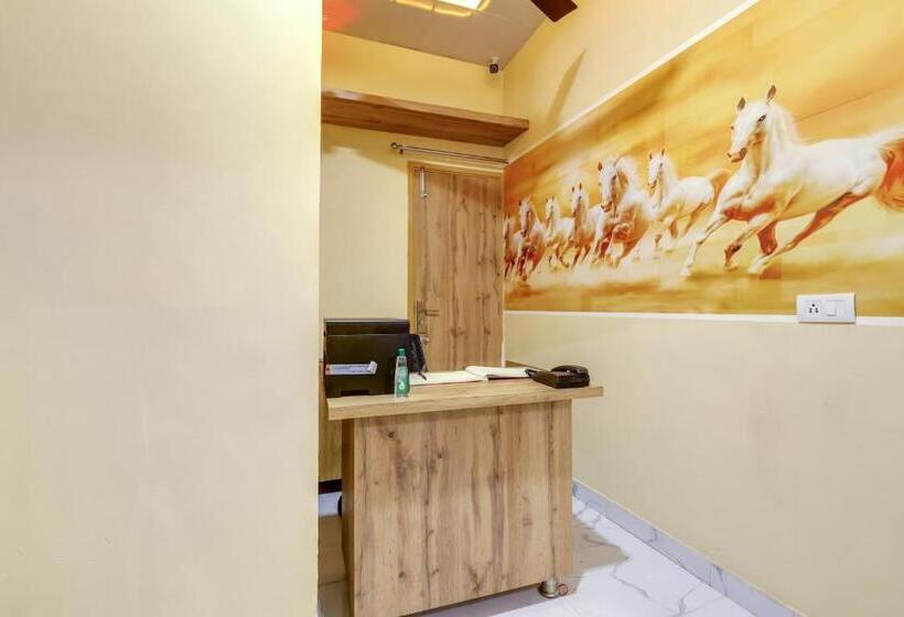 호텔 Oyo 77970  Sangam