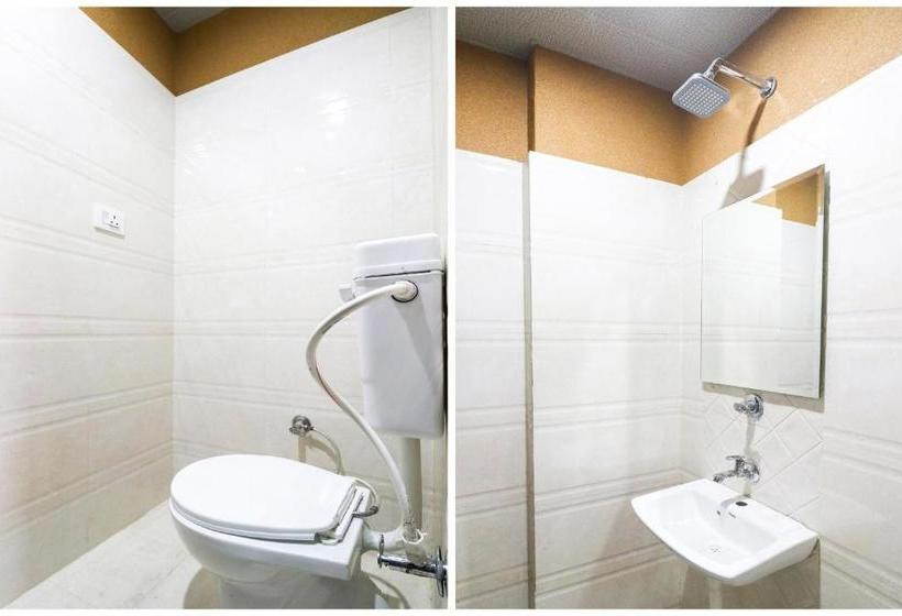 호텔 Oyo 78080 Dc Guest House