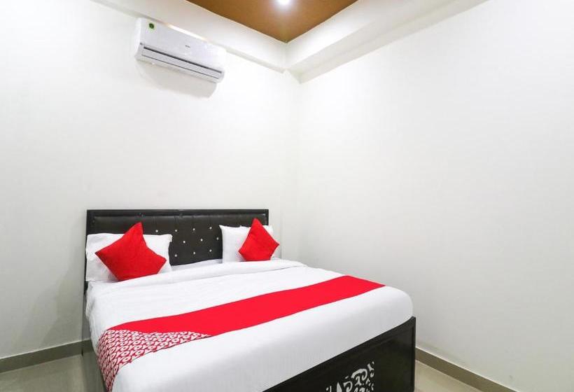 호텔 Oyo 78080 Dc Guest House