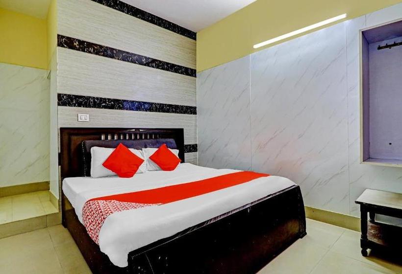 בית מלון כפרי Oyo 78283  New Darshika