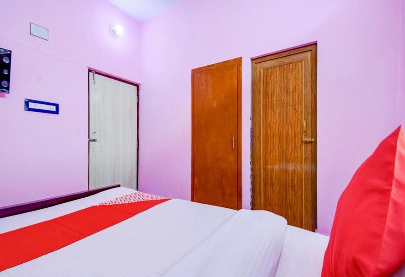 בית מלון כפרי Oyo 78559 Bliss Palace