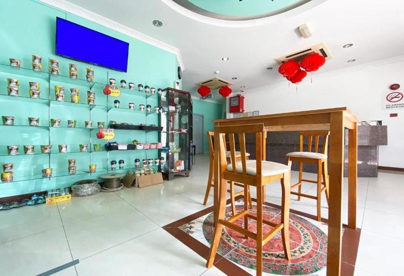 בית מלון כפרי Oyo 90169 The Grand  2