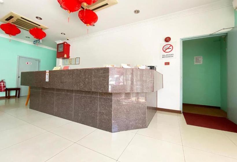 בית מלון כפרי Oyo 90169 The Grand  2