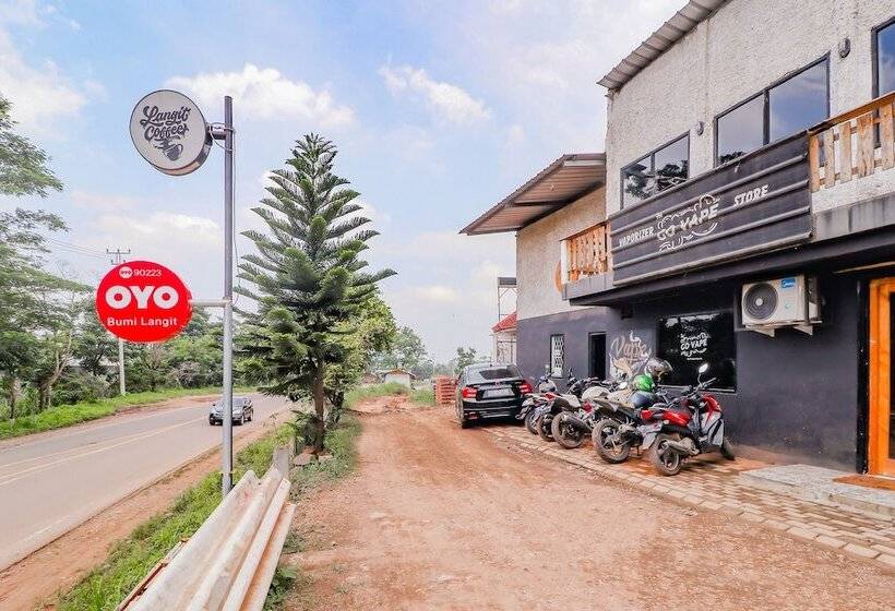 فندق Oyo 90223 Bumi Langit