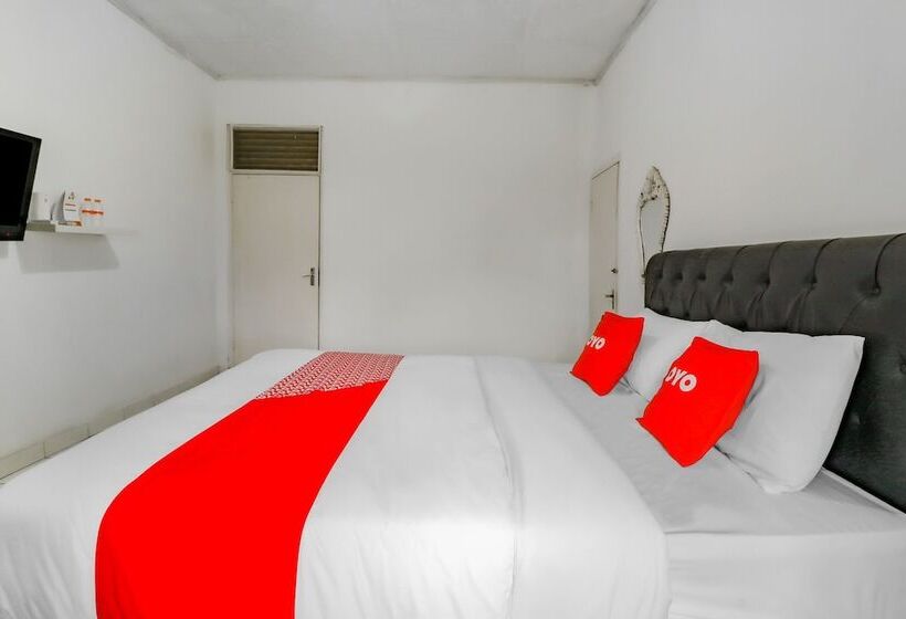 فندق Oyo 90223 Bumi Langit