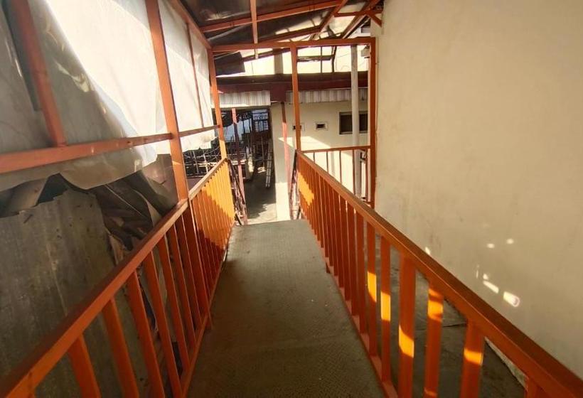 Hotel Oyo 90238  Nusantara