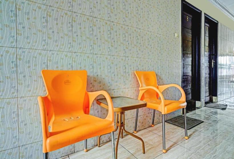 Hotel Oyo 90238  Nusantara