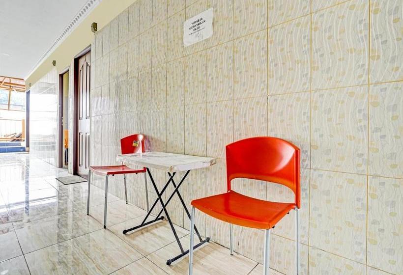 Hotel Oyo 90238  Nusantara