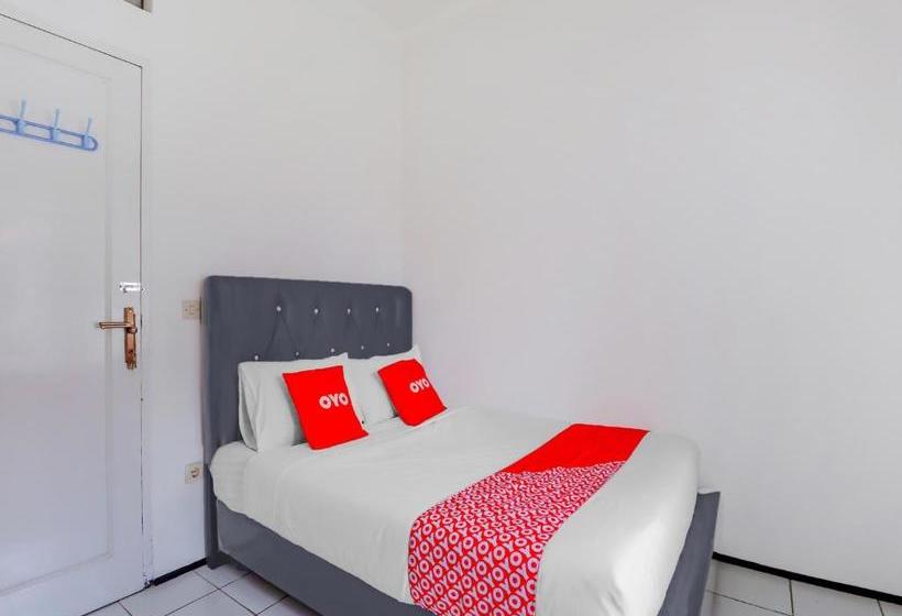 호텔 Oyo 90255 Villa Cipendawa Md28 Cianjur