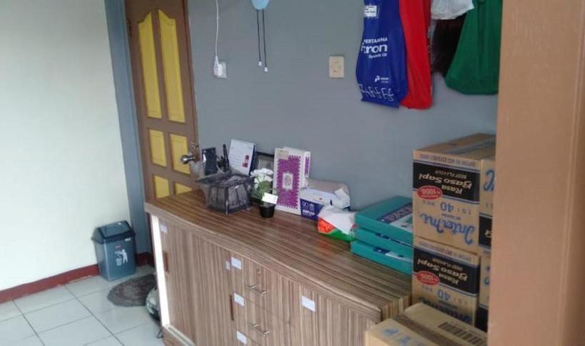 ホテル Oyo 90262 Wisma Arafah Syariah