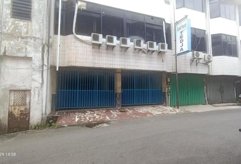 酒店 Oyo 90264 Tedja Guest House