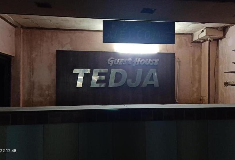 酒店 Oyo 90264 Tedja Guest House