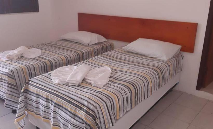 ホテル Pousada Tropical