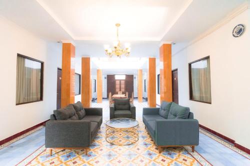 호텔 Puri Sidikan Inn