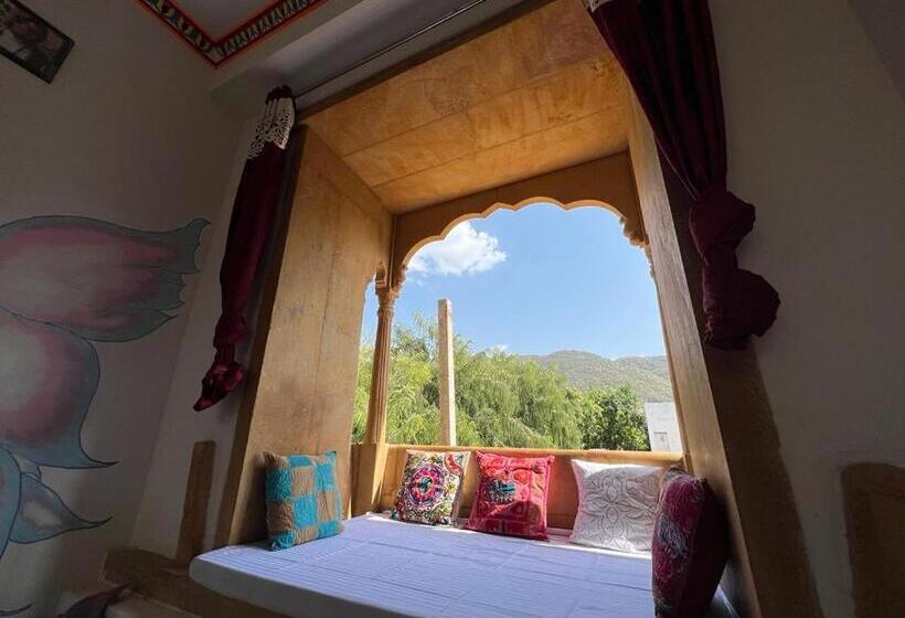 Отель Pushkar Golden Haveli