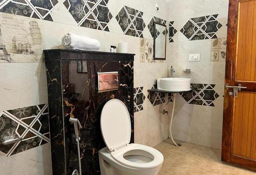 Отель Pushkar Golden Haveli